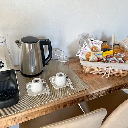 New! -verderame & In Guest house Lucca