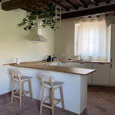 Vendégház New! -verderame & In Lucca